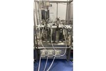 Moduły nalewające Flexicon w linii produkcyjnej Chemineau Moduły nalewające Flexicon w linii produkcyjnej Chemineau