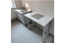 Stół laboratoryjny zlewowy
