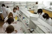Podkarpacie: Laboratoria kosmetyczne w WSIiZ w Kielnarowej