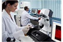 Firma Carl Zeiss wprowadziła na rynek technologię łączącą mikroskopię optyczną z elektronową. Firma Carl Zeiss wprowadziła na rynek technologię łączącą mikroskopię optyczną z elektronową.